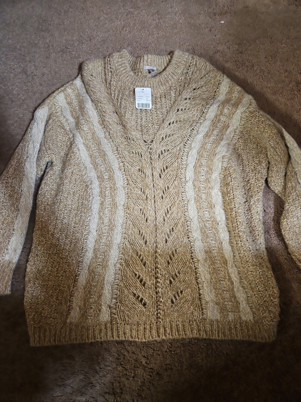 Ecote Cableknit Sweater Size M
